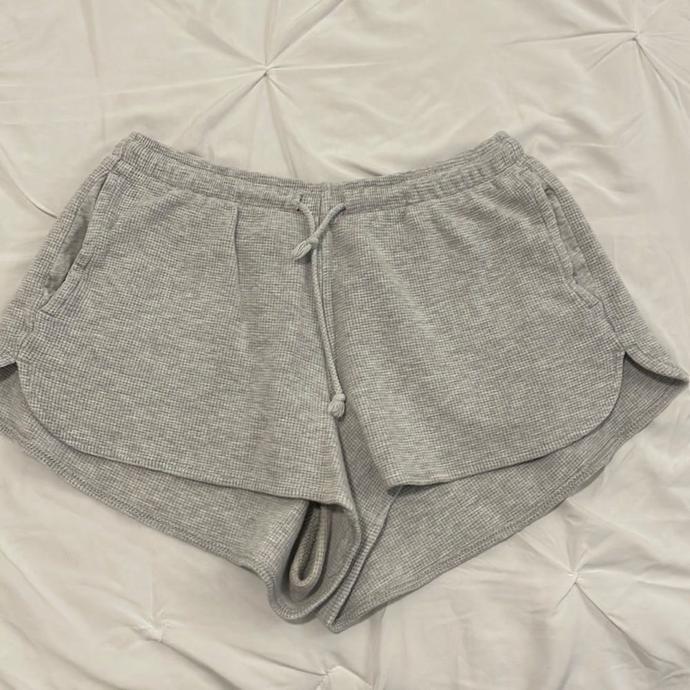 Brandy Melville shorts